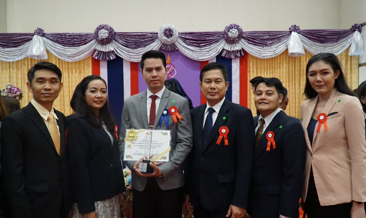 ไทยพีบีเอส เข้ารับประทานโล่รางวัล “สื่อสร้างสรรค์ดีเด่น” จากพระเจ้าวรวงศ์เธอ พระองค์เจ้าโสมสวลี พระวรราชาทินัดดามาตุ