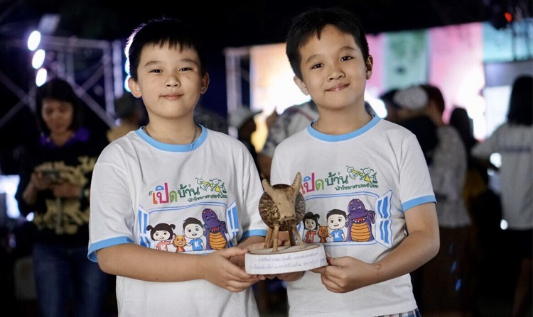 “บ้านนักวิทยาศาสตร์น้อย” รับรางวัลสื่อสร้างสรรค์ฯ “ทุ่งควายกินอวอร์ด” ครั้งที่ 10