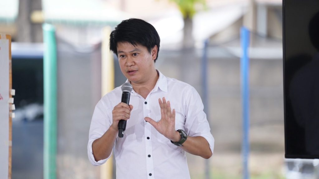 The Active Thai PBS ล้อมวงริมแม่น้ำกก ระดมความเห็น “ฟื้นฟูเชียงราย ช่วยกันเริ่มต้นใหม่ ให้แข็งแรงกว่าเดิม”