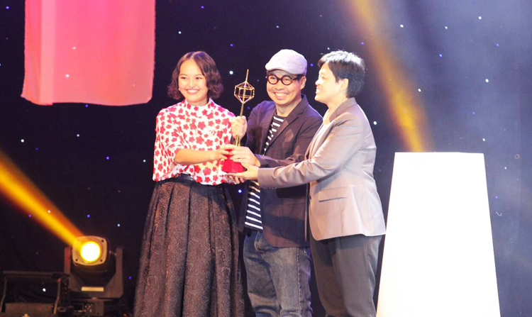 ไทยพีบีเอสคว้า 3 รางวัลโทรทัศน์ทองคำ ครั้งที่ 30 ประจำปี 2558